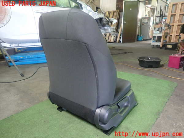 1UPJ-9231987035]アクア(AQUA)(MXPK16)運転席シート 中古_4