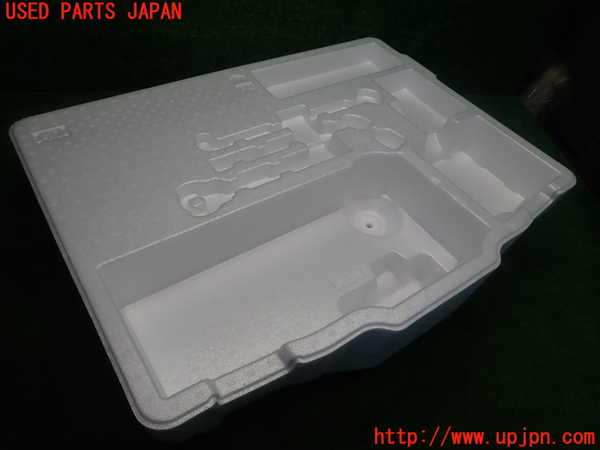 1UPJ-9231987771]アクア(AQUA)(MXPK16)ラゲッジトレイ1 中古_3