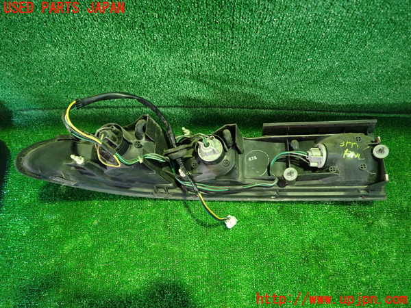 1UPJ-9231991530]GTO(Z15A)右テールランプ 中古_4