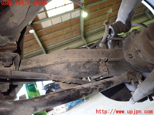 1UPJ-9231994300]GTO(Z15A)右リアナックルハブ 中古_2
