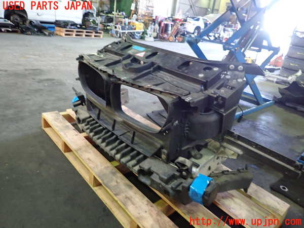1UPJ-9232001041]BMW X3(WX30 F25)コアサポート 中古_2