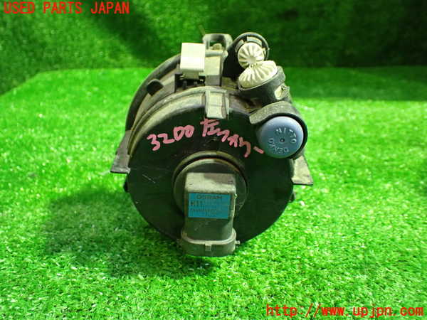 1UPJ-9232001182]BMW X3(WX30 F25)左フォグ 中古_4