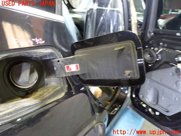 1UPJ-9232001690]BMW X3(WX30 F25)フューエルリッド 中古_2