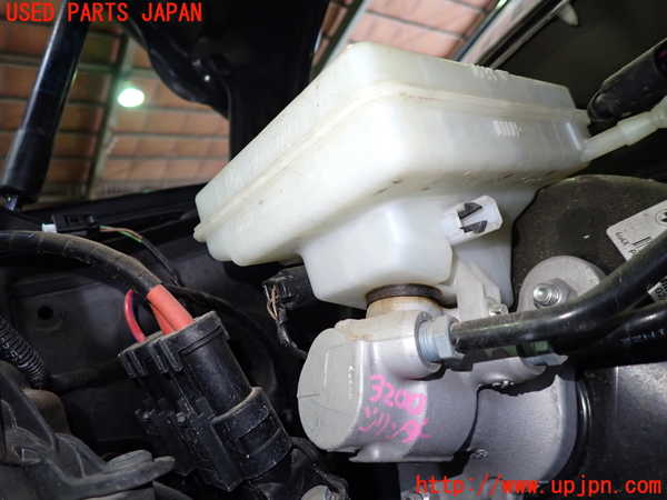 1UPJ-9232004050]BMW X3(WX30 F25)ブレーキマスターシリンダー 中古_2