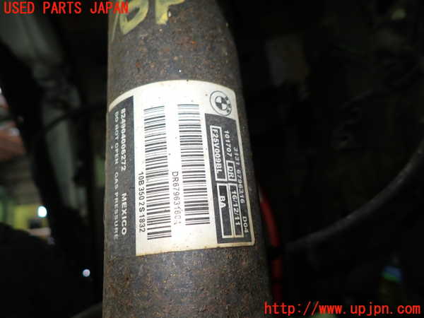 1UPJ-9232005015]BMW X3(WX30 F25)右フロントストラット 中古_3