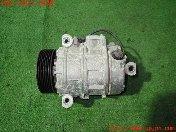1UPJ-9232006025]BMW X3(WX30 F25)エアコンコンプレッサー 中古_4