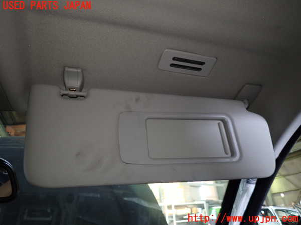 1UPJ-9232007625]BMW X3(WX30 F25)室内サンバイザー右側 中古_2