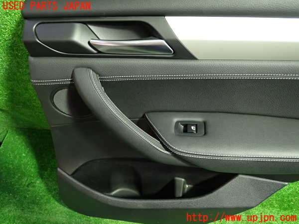 1UPJ-9232001294]BMW X3(WX30 F25)右後ドア内張り 中古_2