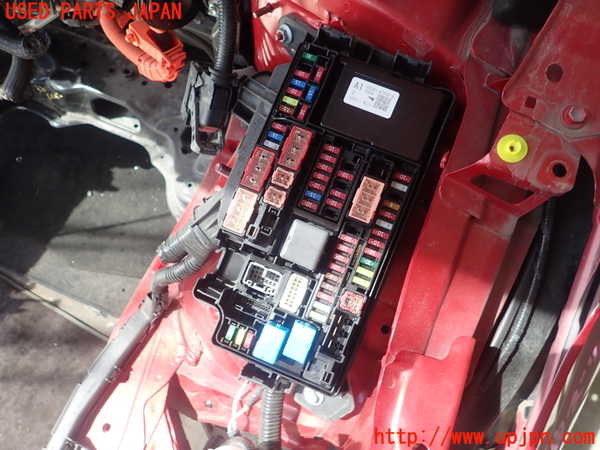 1UPJ-9232016741]プリウスPHV(ZVW52)ヒューズボックス1 中古_2