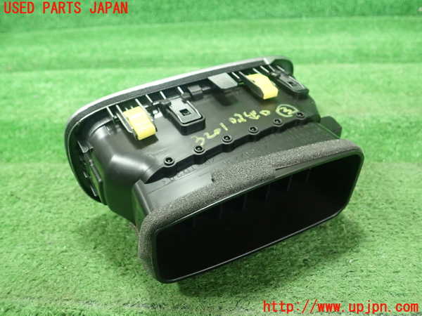1UPJ-9232017528]プリウスPHV(ZVW52)エアコン吹き出し口3 (左) 中古_3