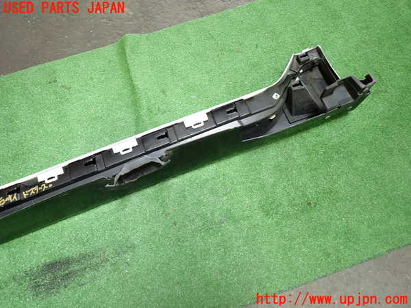1UPJ-9232021390]シビック タイプR(FK8)右サイドステップ 中古_4