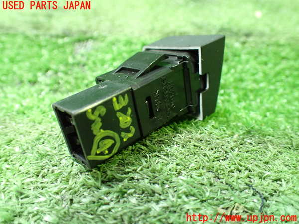1UPJ-9232026309]シビック タイプR(FK8)スイッチ4 (アイドリングストップOFF) 中古_2