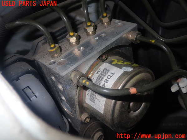 1UPJ-9232034040]フェアレディZロードスター(HZ33)ABSアクチュエーター 中古_2