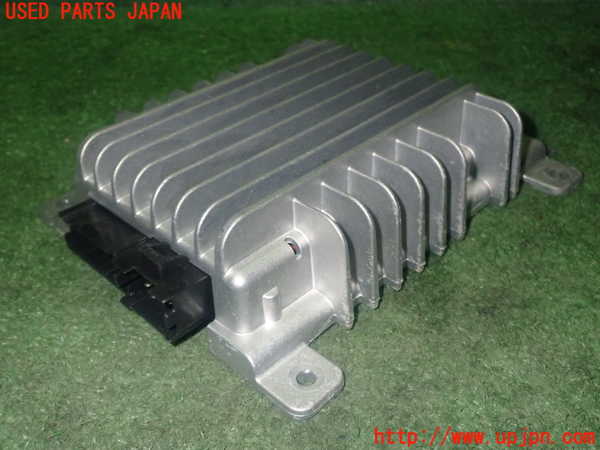 1UPJ-9232036525]フェアレディZロードスター(HZ33)アンプ 中古_2