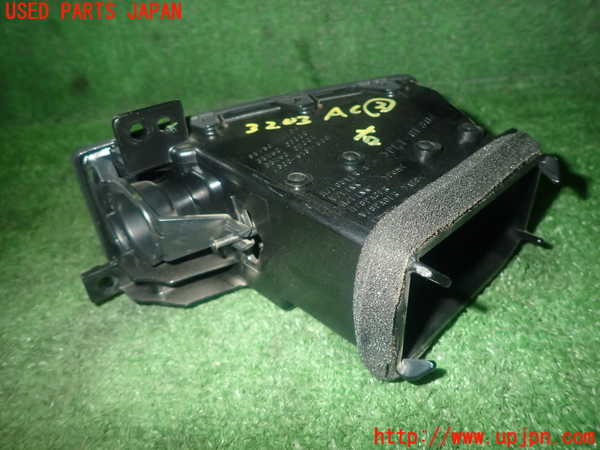 1UPJ-9232037528]フェアレディZロードスター(HZ33)エアコン吹き出し口3 (真中) 中古_3