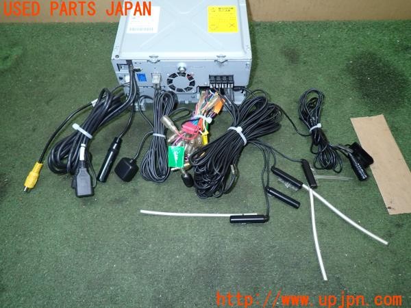 3UPJ=9232040565]フェアレディZ Version NISMO(Z33)後期 KENWOOD ケンウッド MDV-M906HD メモリーナビ 2018年度版 中古_3