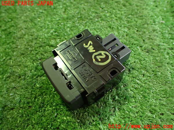 2UPJ-9232046307]フェアレディZ(Z33)スイッチ2 (TCS OFF) 中古_2