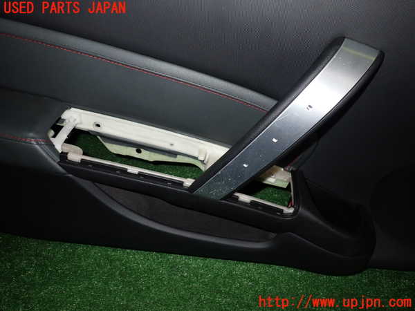 2UPJ-9232041264]フェアレディZ(Z33)左ドア内張り 中古_3