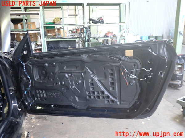 2UPJ-9232051230]BMW 335i カブリオレ(WL35)右前ドア (43R-001167) 中古 (E93)_4