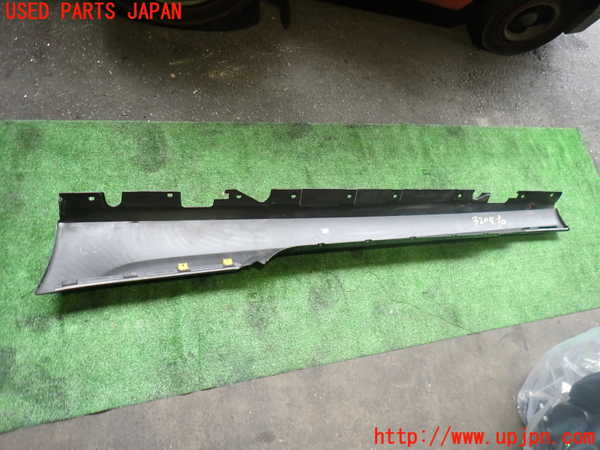 2UPJ-9232051390]BMW 335i カブリオレ(WL35)右サイドステップ 中古 (E93)_4