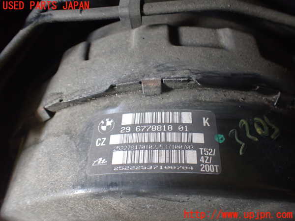 2UPJ-9232054055]BMW 335i カブリオレ(WL35)ブレーキマスターバック 中古 (E93)_2