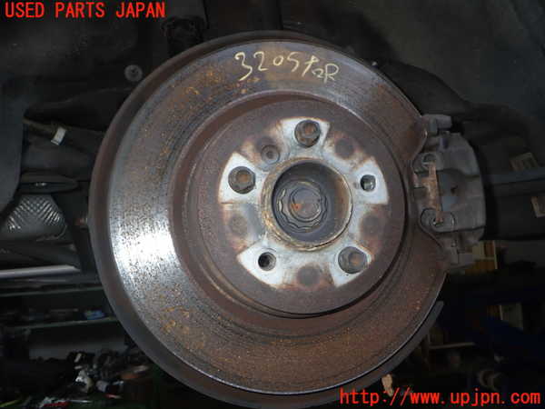 2UPJ-9232054300]BMW 335i カブリオレ(WL35)右リアナックルハブ 中古 (E93)_2
