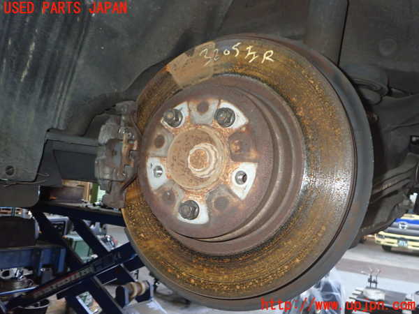 2UPJ-9232054305]BMW 335i カブリオレ(WL35)左リアナックルハブ 中古 (E93)_2