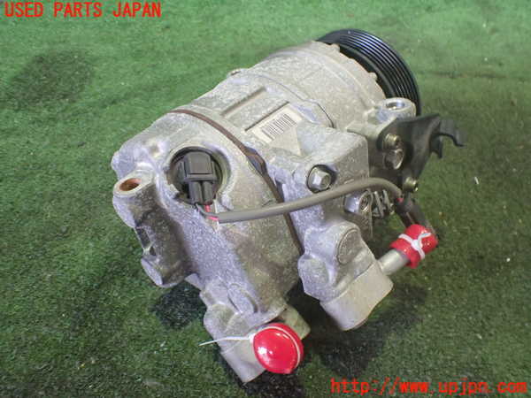 2UPJ-9232056025]BMW 335i カブリオレ(WL35)エアコンコンプレッサー 中古 (E93)_2
