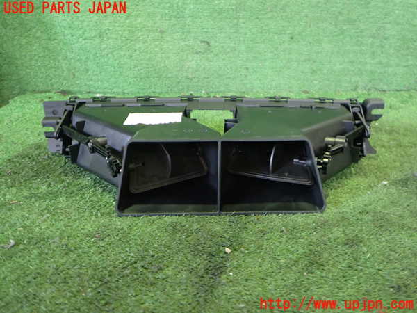 2UPJ-9232057526]BMW 335i カブリオレ(WL35)エアコン吹き出し口1 (真中) 中古 (E93)_2