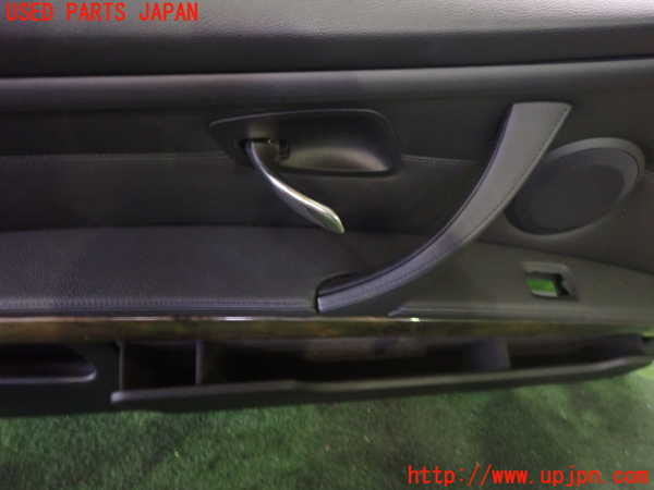 2UPJ-9232051264]BMW 335i カブリオレ(WL35)左前ドア内張り 中古 (E93)_2