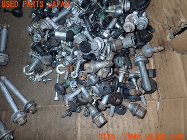 3UPJ=9232060720]フィアット 500X ポップスター(33414)ネジ・ナット・ステー類 セット ジャンク_5