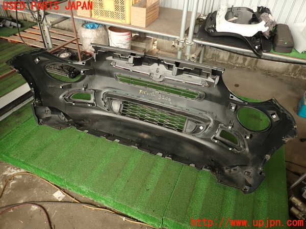 2UPJ-9232061010]フィアット・500X(33414)フロントバンパー 中古_5