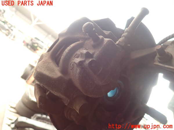 2UPJ-9232064080]フィアット・500X(33414)右フロントキャリパー 中古_2