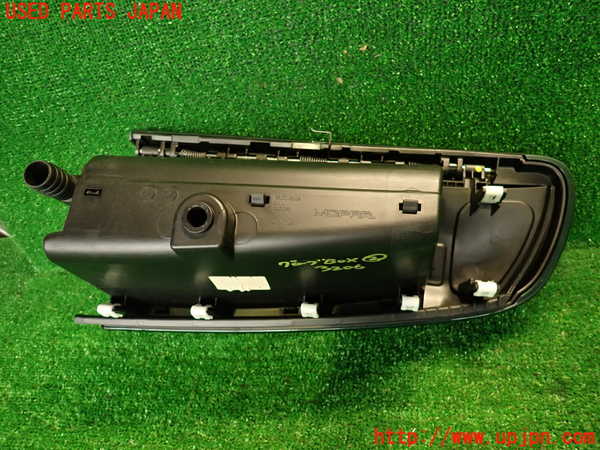2UPJ-9232067517]フィアット・500X(33414)グローブボックス2 中古_5