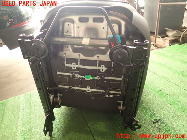2UPJ-9232067065]フィアット・500X(33414)助手席シート 中古_5
