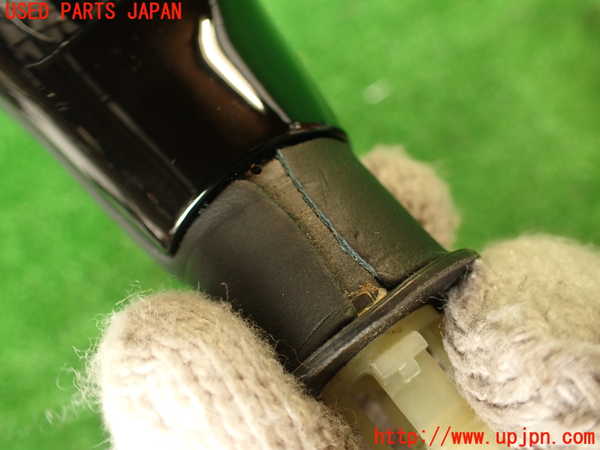 2UPJ-9232067570]フィアット・500X(33414)シフトノブ 中古_4