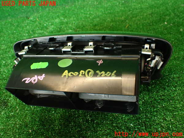 2UPJ-9232067526]フィアット・500X(33414)エアコン吹き出し口1 (真中) 中古_4