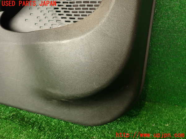 2UPJ-9232061264]フィアット・500X(33414)左前ドア内張り 中古_4