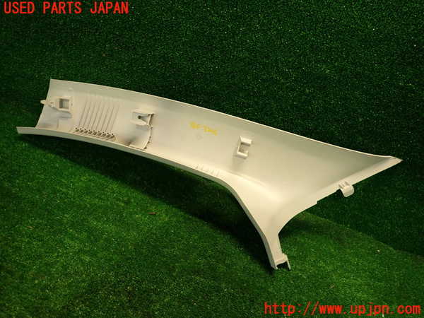 2UPJ-9232067655]フィアット・500X(33414)右フロントピラートリム 中古_4