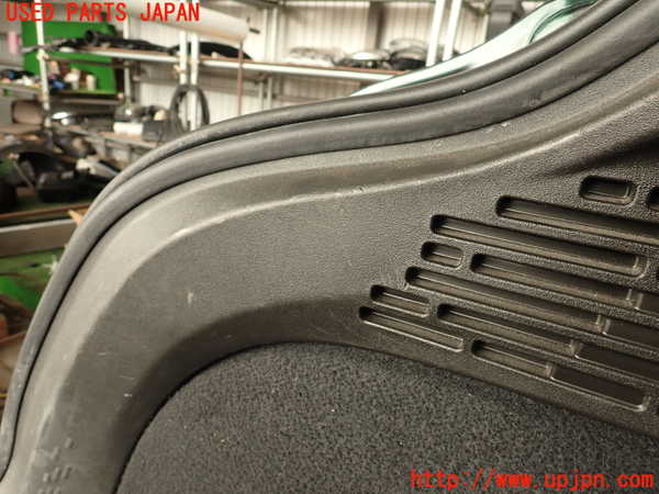 2UPJ-9232067680]フィアット・500X(33414)左リアピラートリム 中古_4
