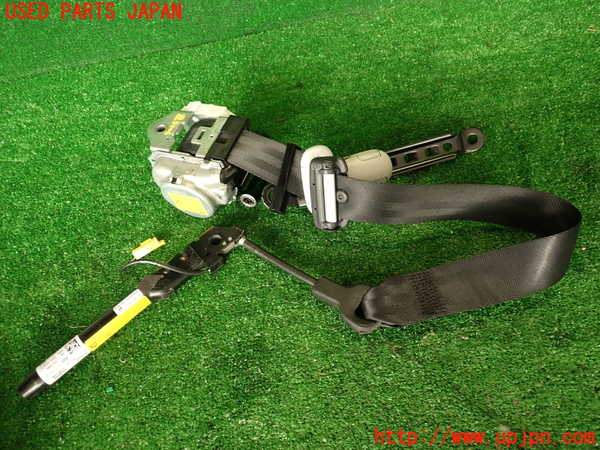 2UPJ-9232067045]フィアット・500X(33414)運転席シートベルト 中古_3