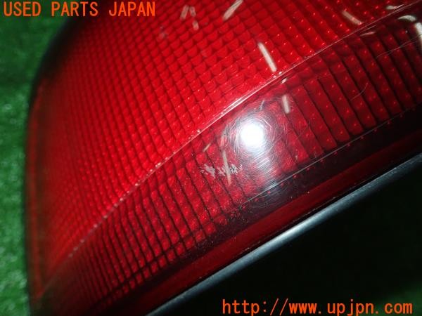 3UPJ=9232070547]カローラレビン(AE91)純正 テールランプ 左右セット 中古_5