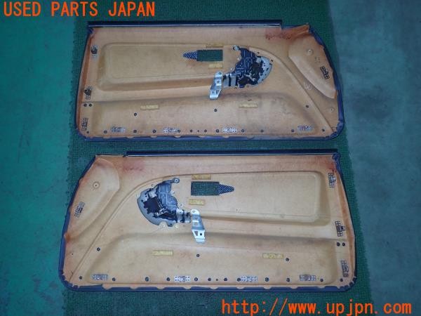 3UPJ=9232070637]カローラレビン(AE91)純正 ドア内張り 中古_2