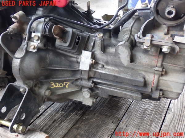 2UPJ-9232073200]カローラ レビン(AE91)ミッション MT 5A-FHE 中古_2