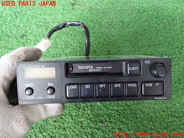 2UPJ-9232076475]カローラ レビン(AE91)テープデッキ ジャンク品 中古_2