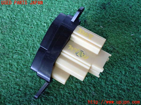 2UPJ-9232076295]カローラ レビン(AE91)フォグスイッチ 中古_2