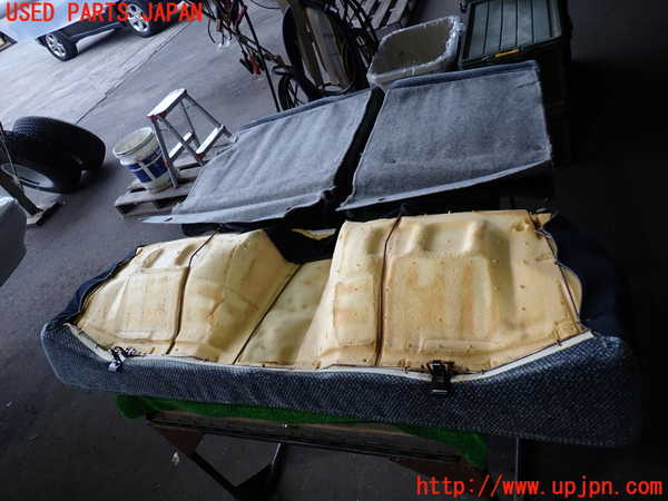 2UPJ-9232077385]カローラ レビン(AE91)リアシート 中古_4