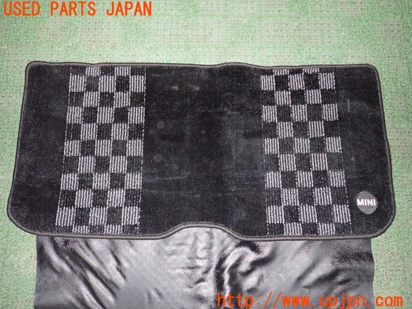 3UPJ=9232080634]BMW ミニ(MINI)クーパーSD(XN20M F56)社外 ラゲッジマット トランクマット 中古_2