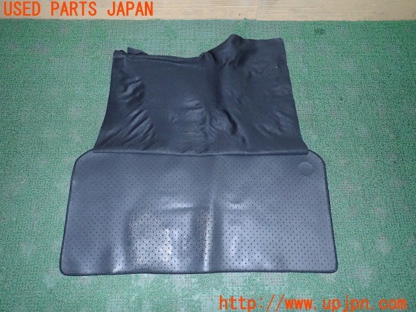 3UPJ=9232080634]BMW ミニ(MINI)クーパーSD(XN20M F56)社外 ラゲッジマット トランクマット 中古_4