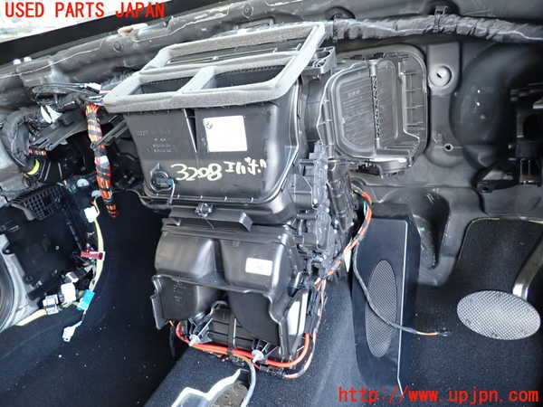 2UPJ-9232086081]BMW ミニ(MINI)クーパーSD(XN20M)(F56)エバポレーター1 中古_2